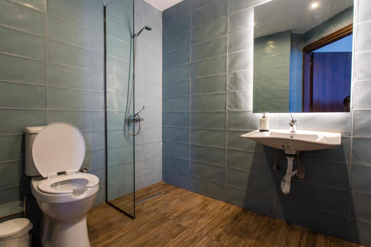 Leone Suites Thessaloníki Exteriör bild