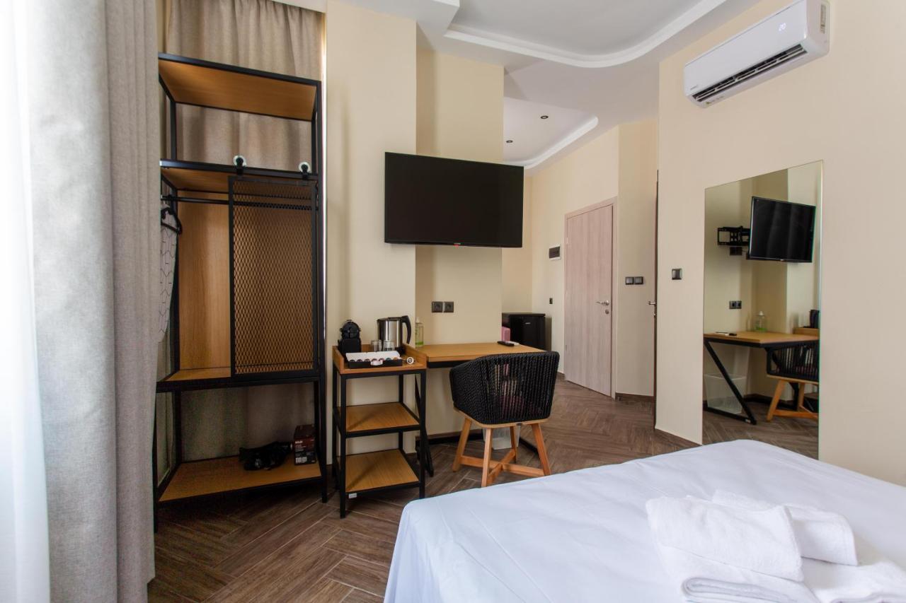 Leone Suites Thessaloníki Exteriör bild